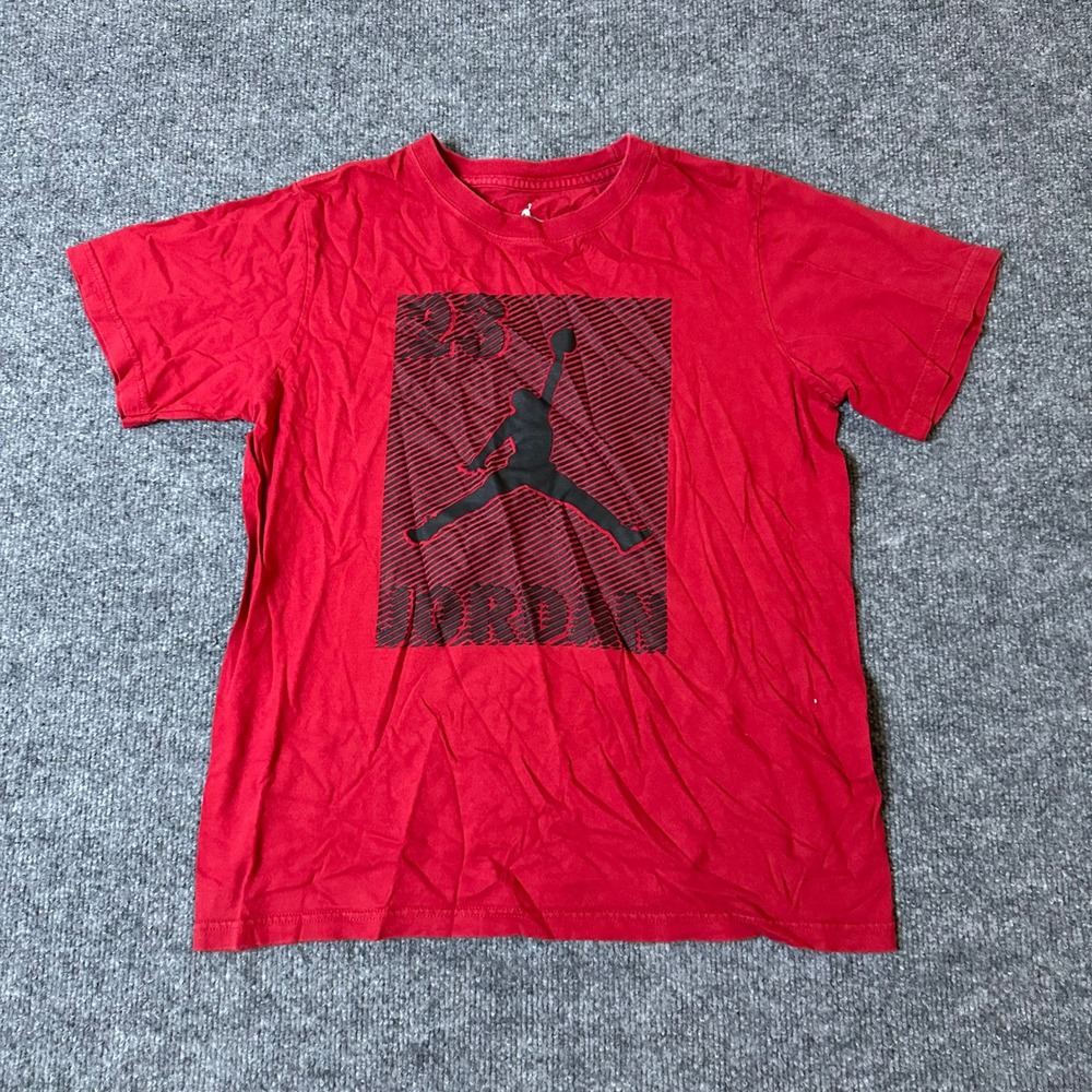 Jordan T-Shirt Boys Size L Red Jumpman Graphic 23 Short Sleeve Athletic Cotton